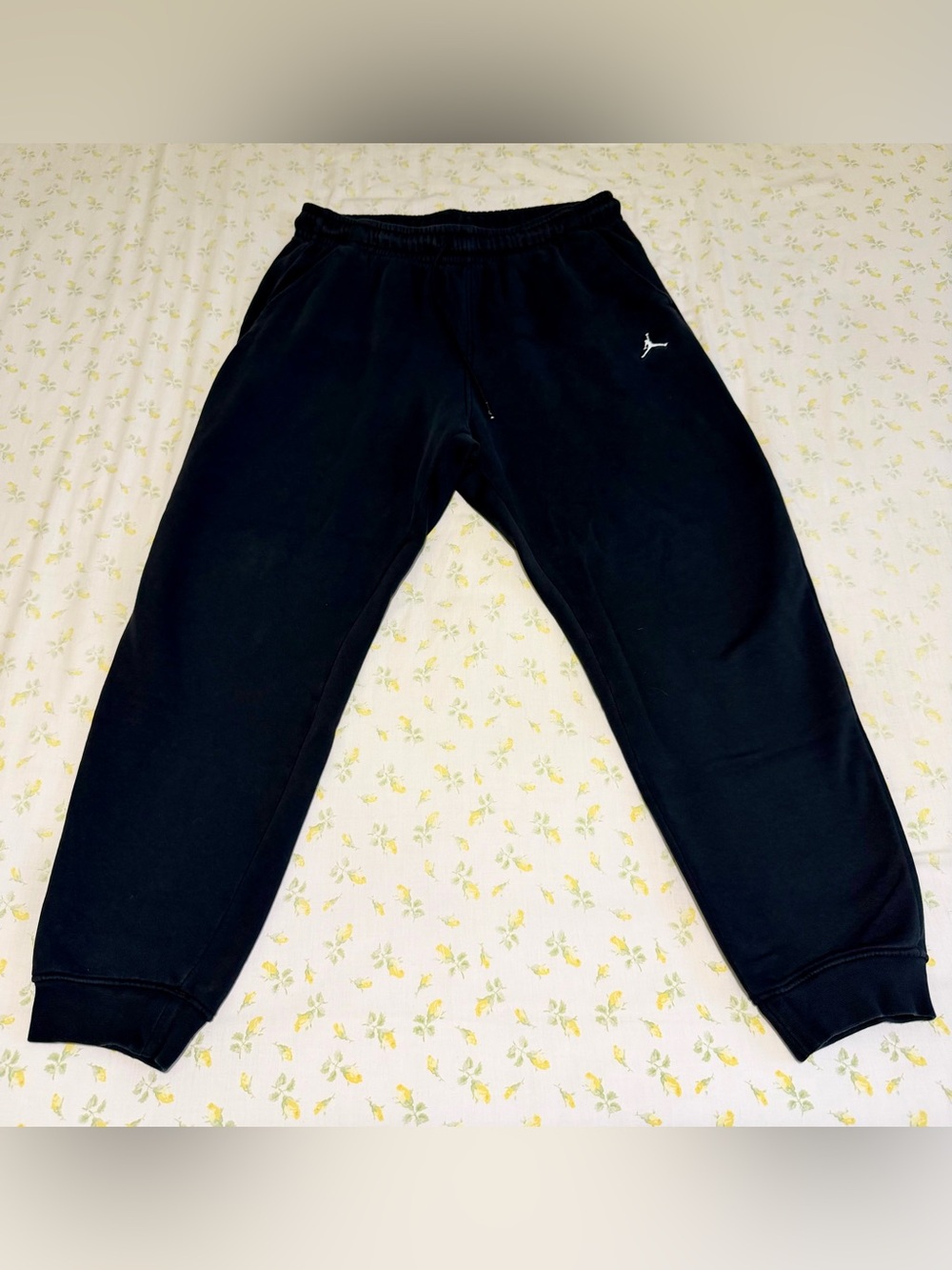 Nike Air Jordan Black Men's Large Joggers Athletic Fleece Sweat Pants